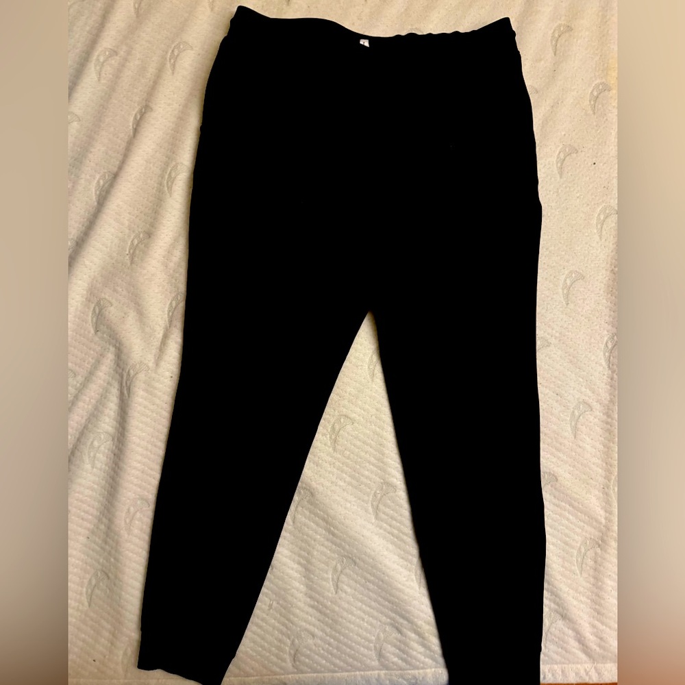 American Giant Joggers- black size Large - gently used condition